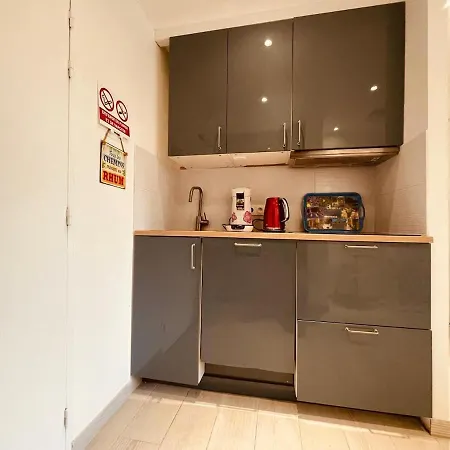 Large 2 - Garden, Pool & Tennis Saint-Raphael (Var)
